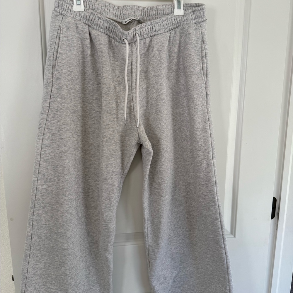 Woman’s Abercrombie Sweatpants